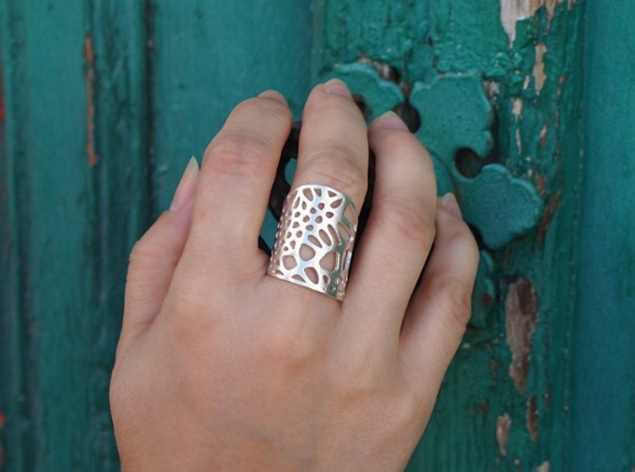 Lace Skin Ring 3d printed Lace Skin Ring in Silver