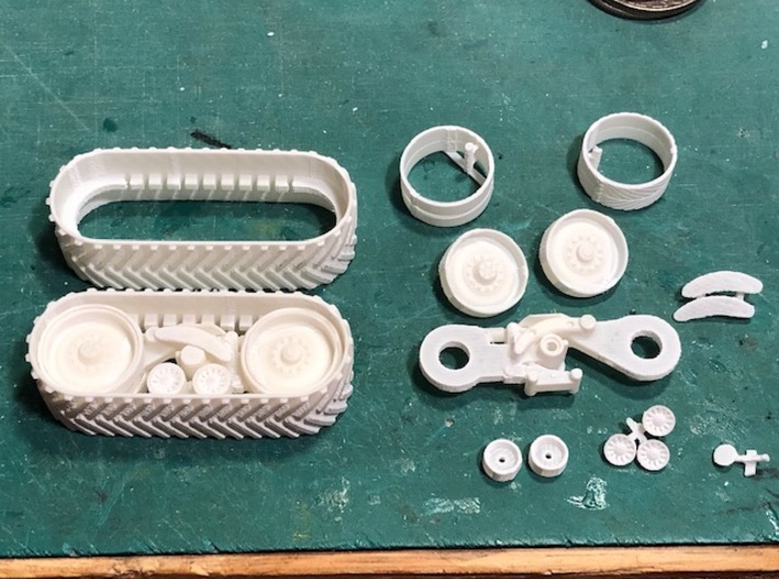 (1) YELLOW/LIME COMBINE/CHOPPER TRACK KIT 3d printed 