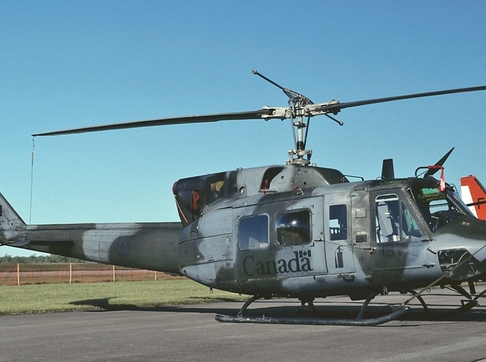 Nameplate CH-135 Twin Huey 3d printed Photo: Alain Rioux.