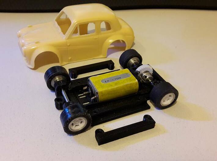 Chassis for George Turner Austin A35 (with arches) 3d printed 