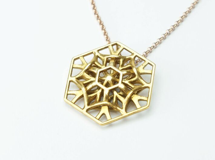 Hexagon Necklace 3d printed