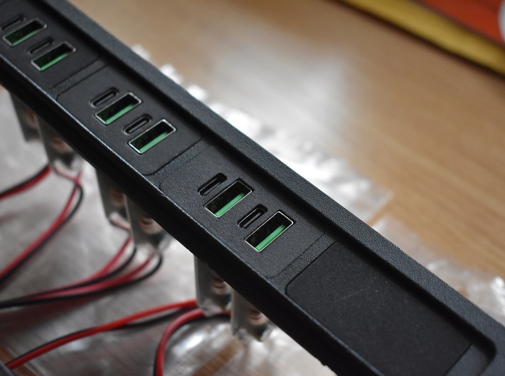 USB QC4.0 Switch Blank 3d printed PA12, installed