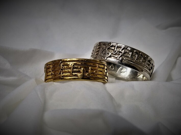 Band Nerd Treble Clef Ring 3d printed Silver and Gold
