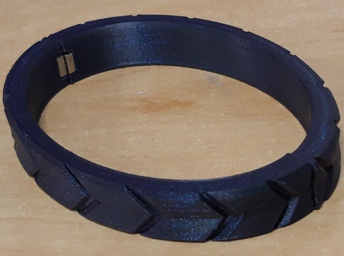 The FULL-CUSTOM bracelet 3d printed 