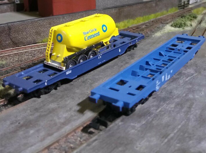 N Gauge KAA/IXA/Sdffgss Intermodal Pocket Wagon 3d printed Test models. Trailer by Model Railroad & Space Models  on Shapeways.  (Not included)