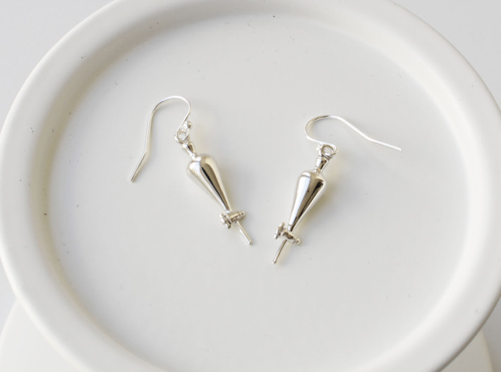 Separatory Funnel Earrings - Chemistry Jewelry 3d printed Separatory Funnel Earrings in polished sterling silver