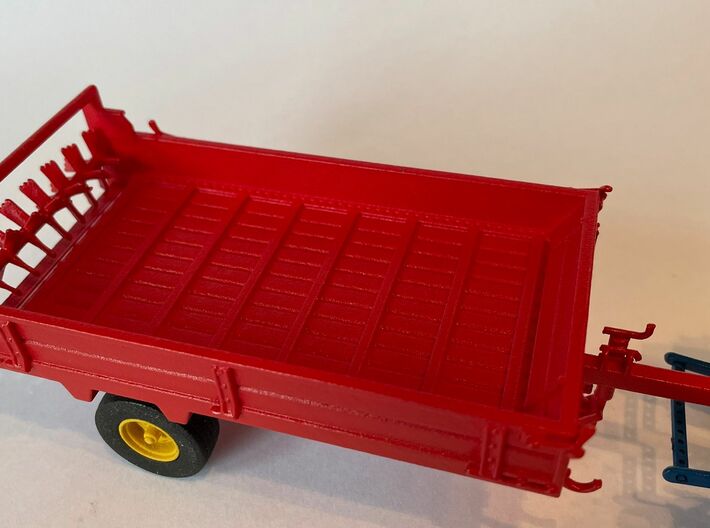 1/32 3t mestverspreider tbv tractor. (5 parts) 3d printed 