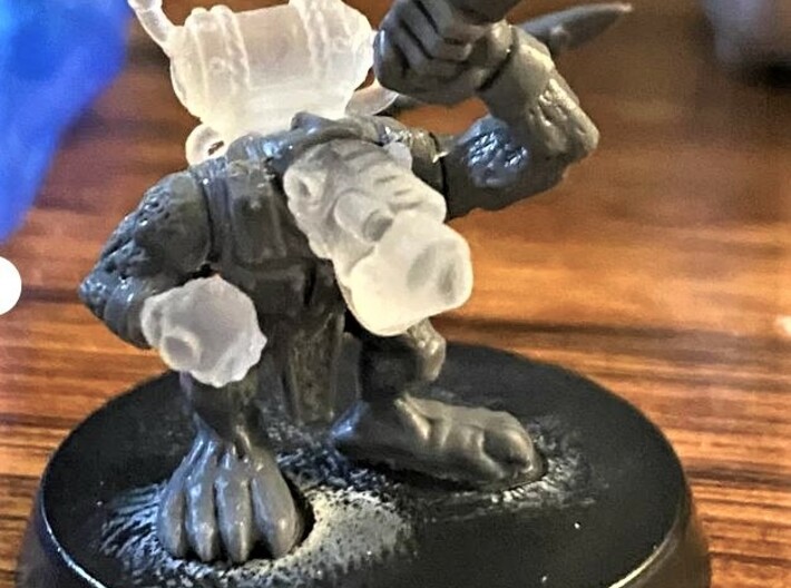 Skaven Acolyte Head Bits 30x MEGASPRUE HEADS ONLY 3d printed Picture of unprimed bits on clan rat