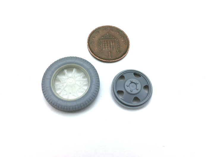 1:35 WW2 Soviet Wire Spoked Wheel Centre x4 3d printed Wirespoke wheel fitted to Miniart tyre