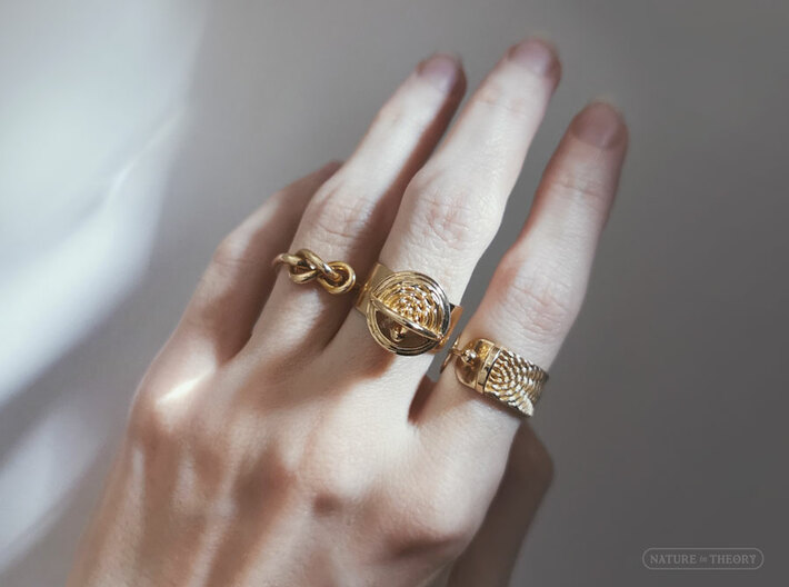 Infinity Knot Ring ✦ Sizes: 5, 7.5 3d printed Photograph: Infinity Knot & Wave-Particle Duality rings