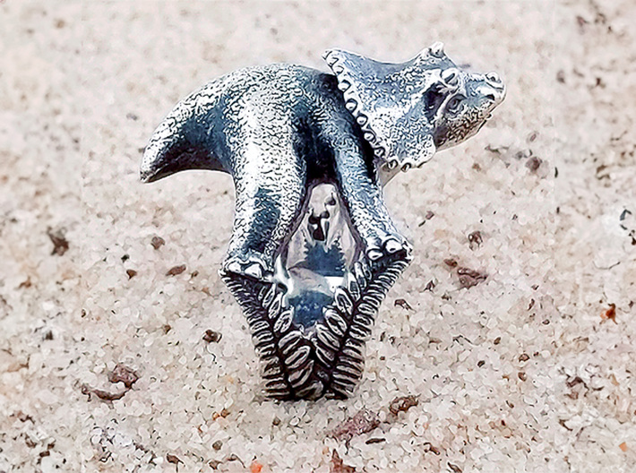 Baby Triceratops Ring 3d printed 