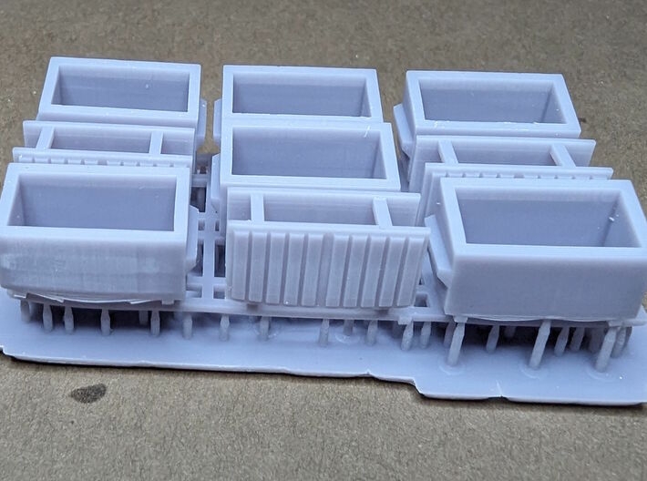 6 Small Dumpsters N-Scale 3d printed 