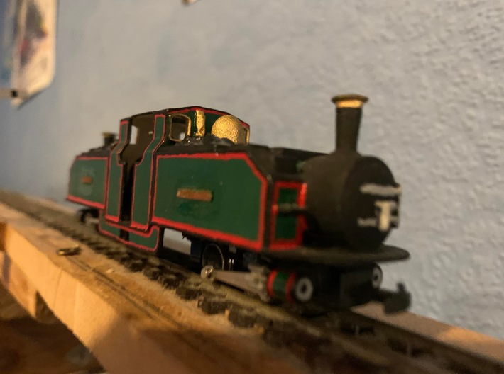 FR 0-4-4-0T double fairle loco Earl of Merioneth 3d printed The finished model on 2 Bachmann N gauge Percy chassis 