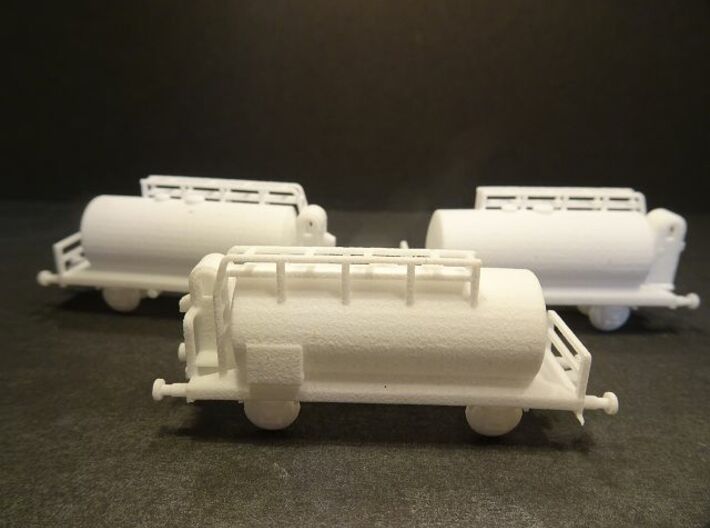 1/144 B-Stoff tank wagons, set of 3 3d printed