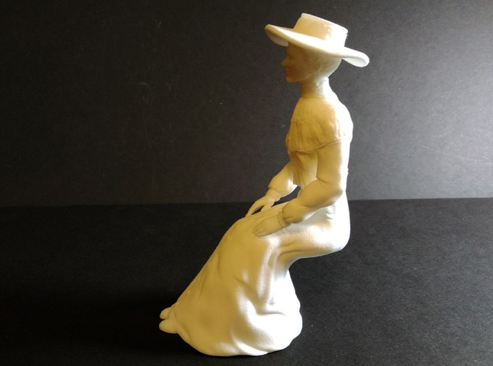 Miss Rose African Queen Hands On Lap 3d printed 