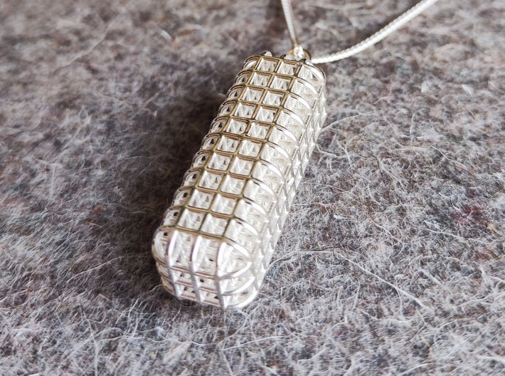 Pendant with squares design 3d printed 