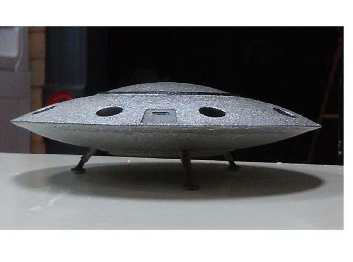 5 inch Grey Saucer Asmb Parts V w Magnet Holding F 3d printed Photo of Model
