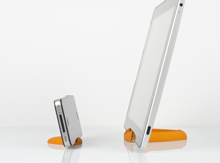 Curvestand - iPad 3d printed 