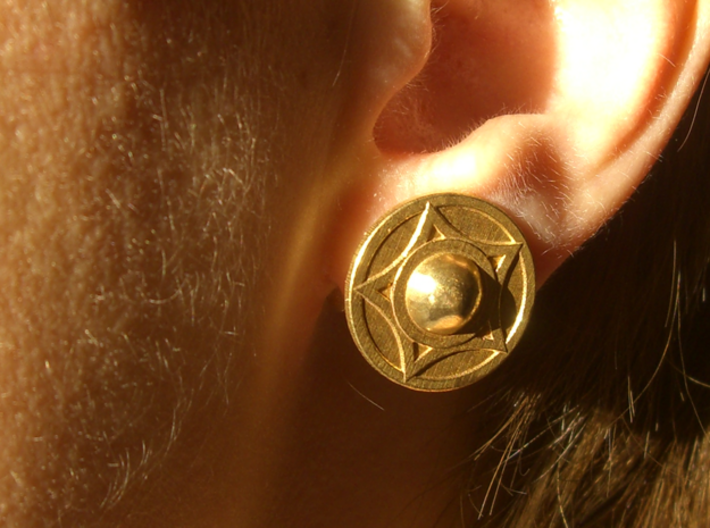 Buckler earring stud (14th c. Shield) 3d printed