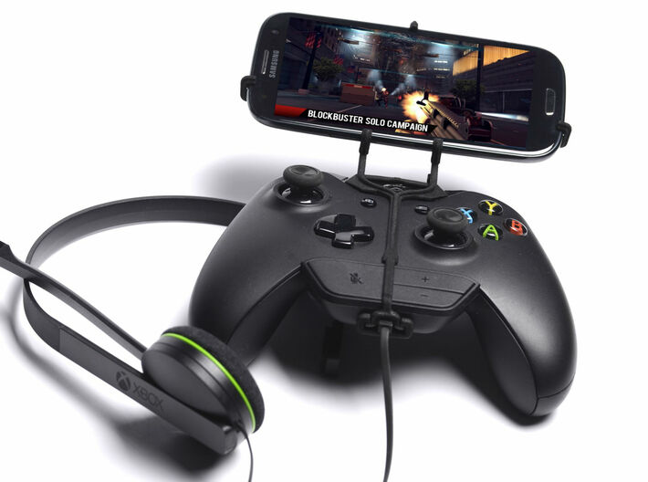 Controller mount for Xbox One Chat & HTC Desire 70 3d printed Front View - A Samsung Galaxy S3 and a black Xbox One controller & chat