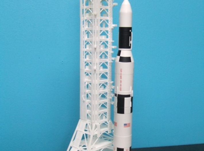 1/400 NASA LUT levels 13-18 Launch Umbilical Tower 3d printed A customers unfinishe model with Saturn V Skylab & MLP.