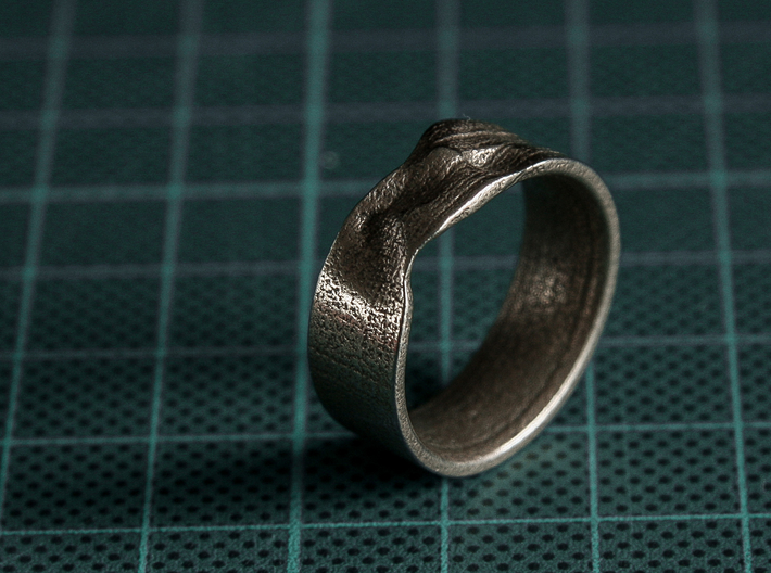 The Crumple Ring - 21mm Dia 3d printed 