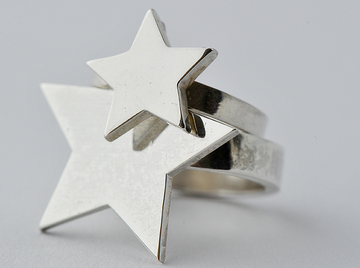 Silver Star Ring (large star) size 6 3d printed The larger ring in the photo