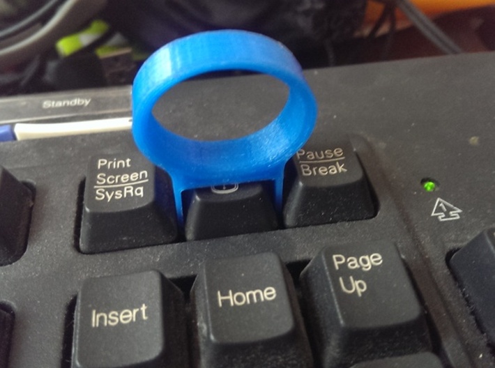 Usefull Gadgets - Keycap Puller/Remover 3d printed 