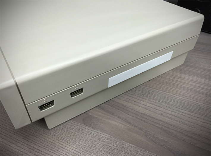 Expansion Slot Cover compatible to Amiga 1000 3d printed Fitted side cover for Amiga 1000