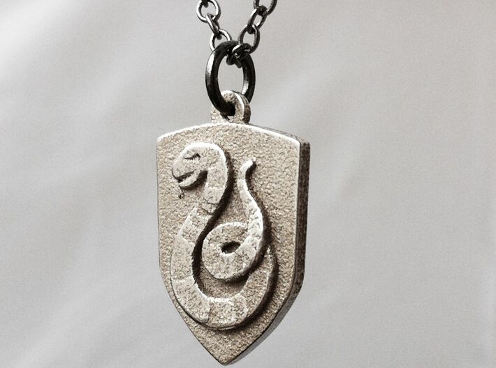 Slytherin Crest Necklace 3d printed