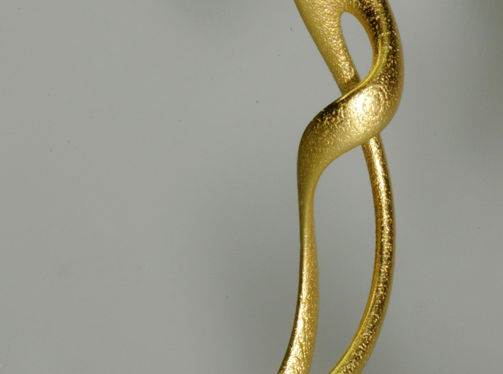Earring: Twisted loop - 5 cm 3d printed Gold plated stainless steel print