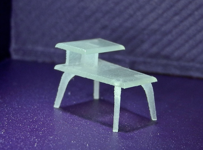 1:48 Moderne Wedge Side Table 3d printed