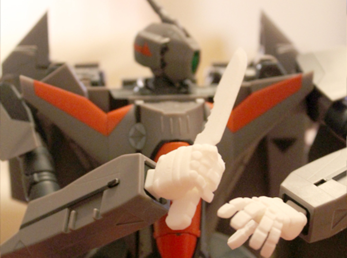 VF-11 Relámpago - Hands; Knife Wielding + Fist 3d printed NOTE; Dynamic Hands are not included in this set.