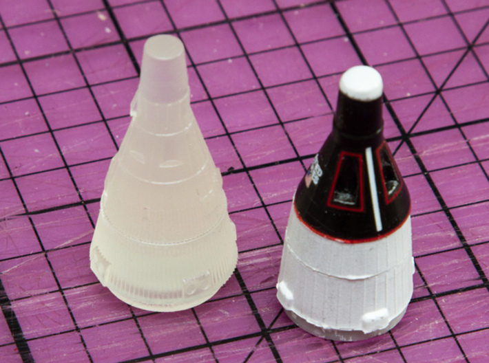 Man In Space Replacement Capsules 3d printed Gemini Capsule compared to original kit capsule.