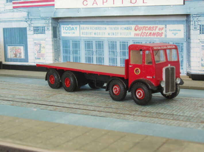 1:43 AEC Mammoth Major Mk1 Cab & 8Whl Chassis 3d printed Fitted with flatbed body