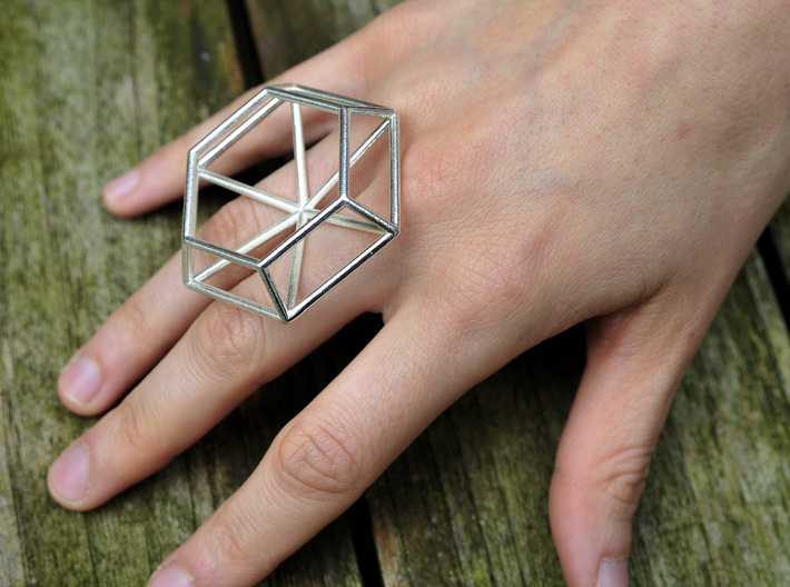 Medium wireframe diamond ring 3d printed