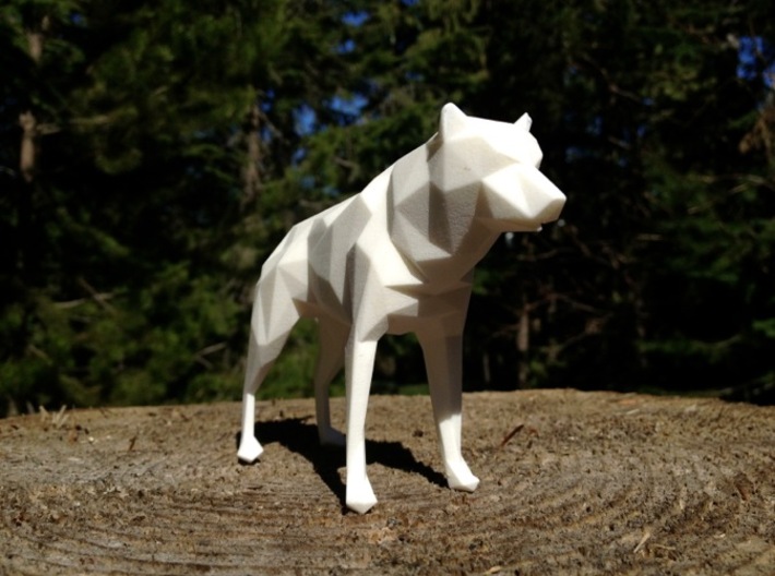 14cm Low Poly Wolf Statue 3d printed