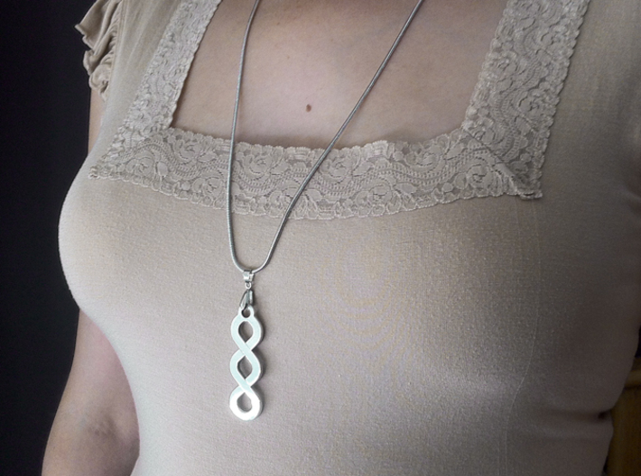 Pleter Pendant 3d printed Worn with the flat finish